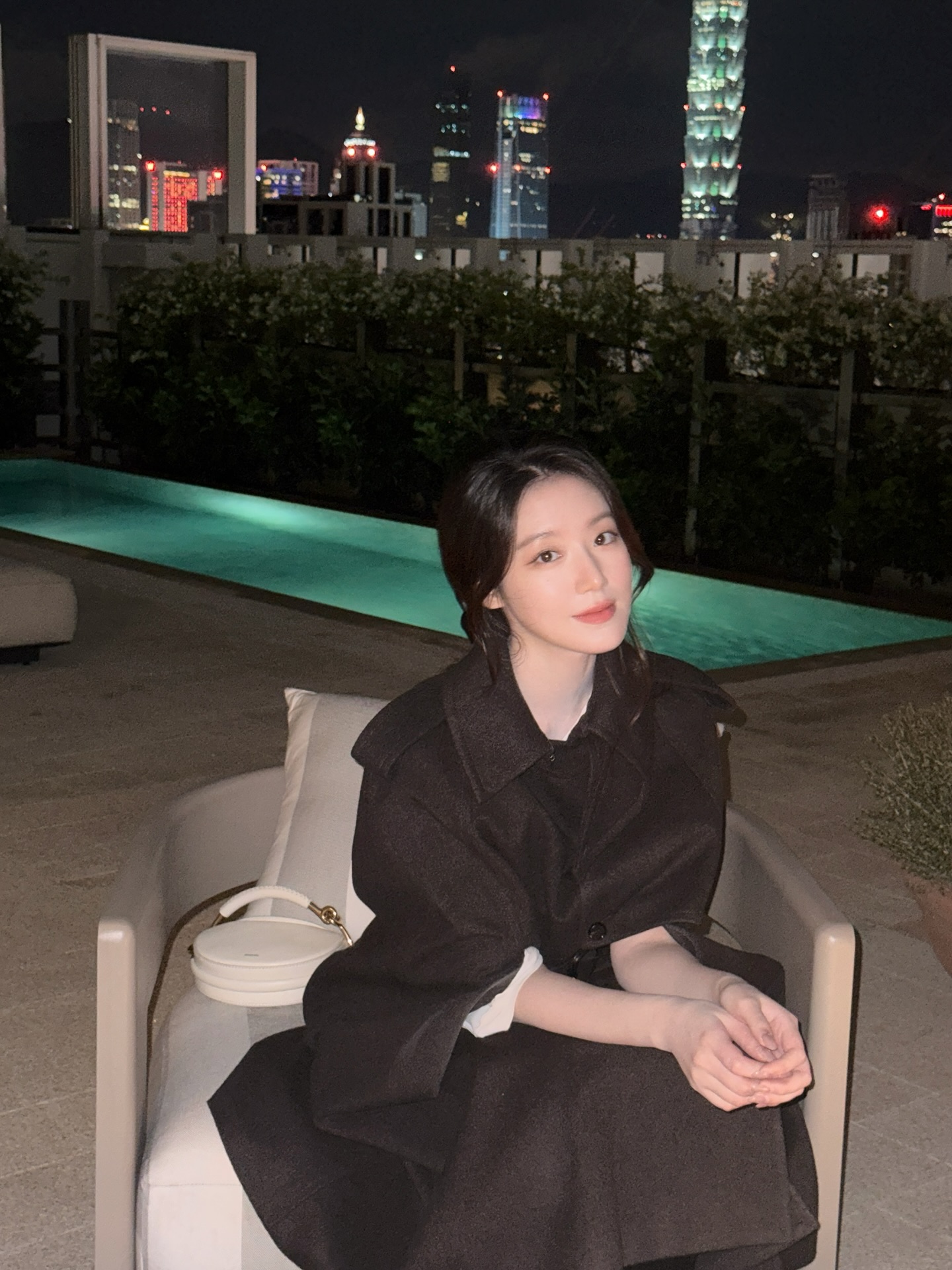 피부 여전히 새하얀 아이들 슈화 근황 | 인스티즈