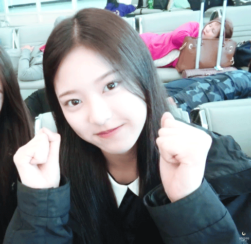 이달의소녀 현진.gif | 인스티즈