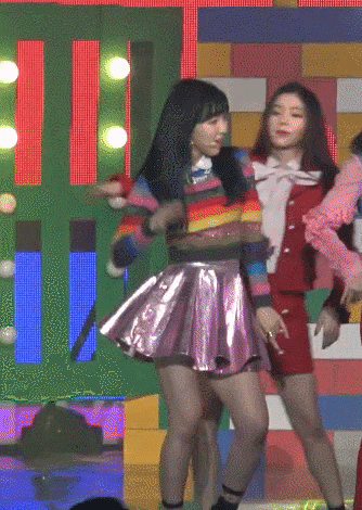레드벨벳 동네북 웬디 엉덩이.jpgif | 인스티즈