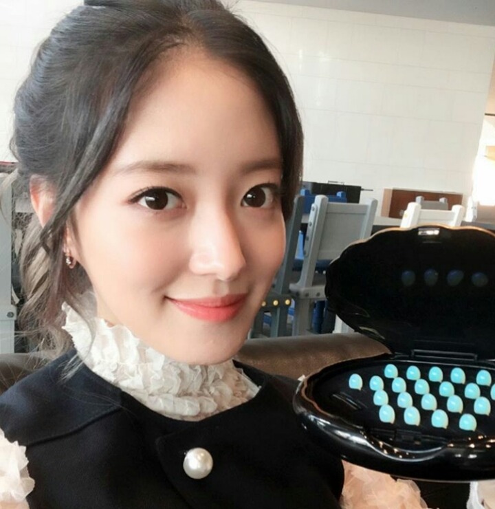 이쁜데 생각보다 못뜨는 아역출신 여자배우 | 인스티즈