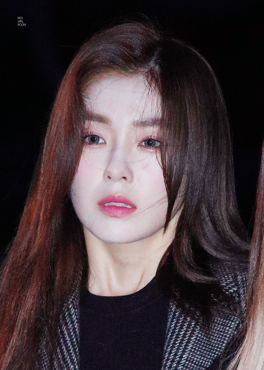 진짜 추워보였던 레드벨벳 아이린 출근길.jpgif | 인스티즈