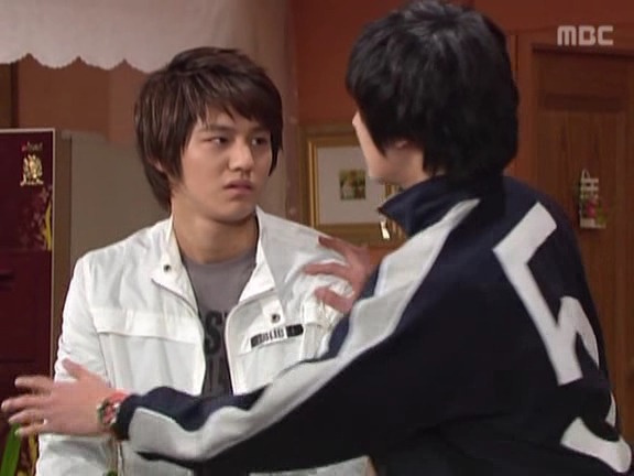 [거침없이하이킥] 변방의 하숙족 범이 ㅋㅋㅋㅋㅋㅋㅋㅋㅋ.jpg | 인스티즈