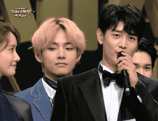 차은우 vs 뷔 vs 민호 vs 옹성우 vs 민규 투샷짤.gif | 인스티즈