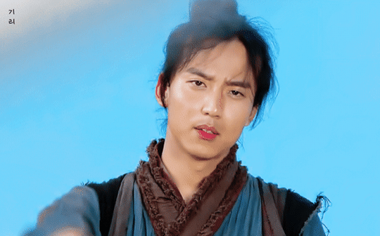 [문명특급] 철저하게 계획되었던 선덕여왕 '비담 신드롬'.jpg | 인스티즈