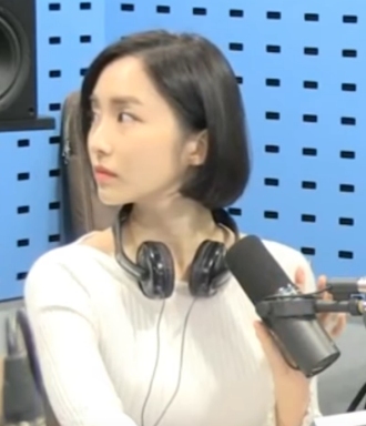 긴머리일땐 평범한데 단발하면 짱예되는 윤태진 | 인스티즈