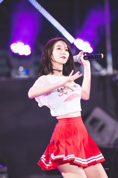 오마이걸 개미허리 비니.jpg | 인스티즈