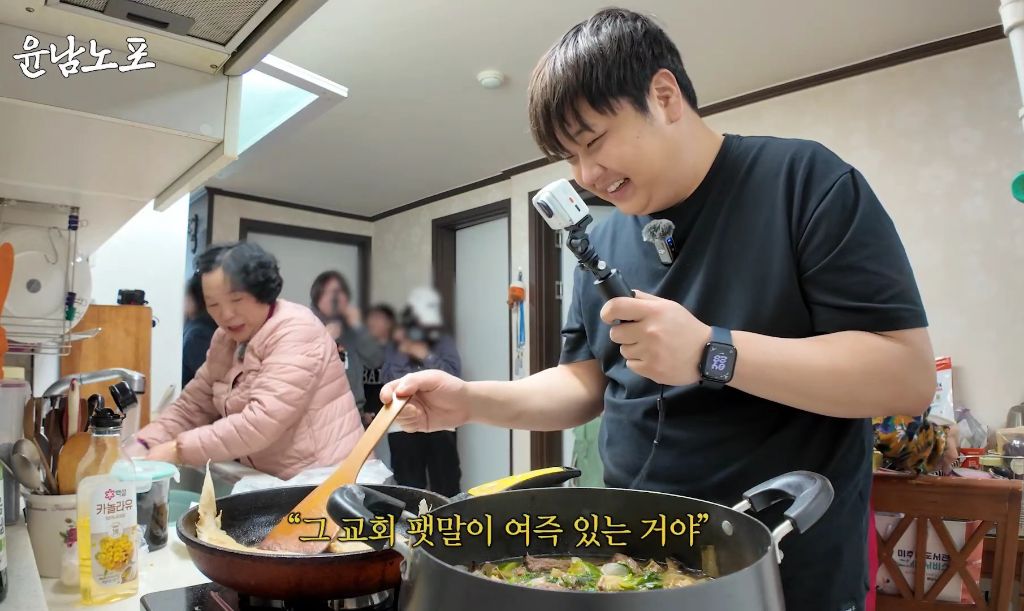 ??: 어머니 교회 다니시는구나 | 인스티즈