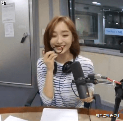 긴머리일땐 평범한데 단발하면 짱예되는 윤태진 | 인스티즈