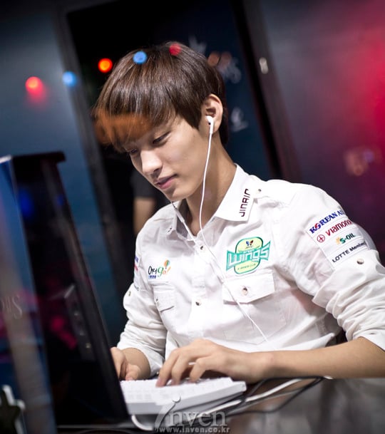 잘생긴 외모로 인기가 많은 LOL 프로게이머들 | 인스티즈
