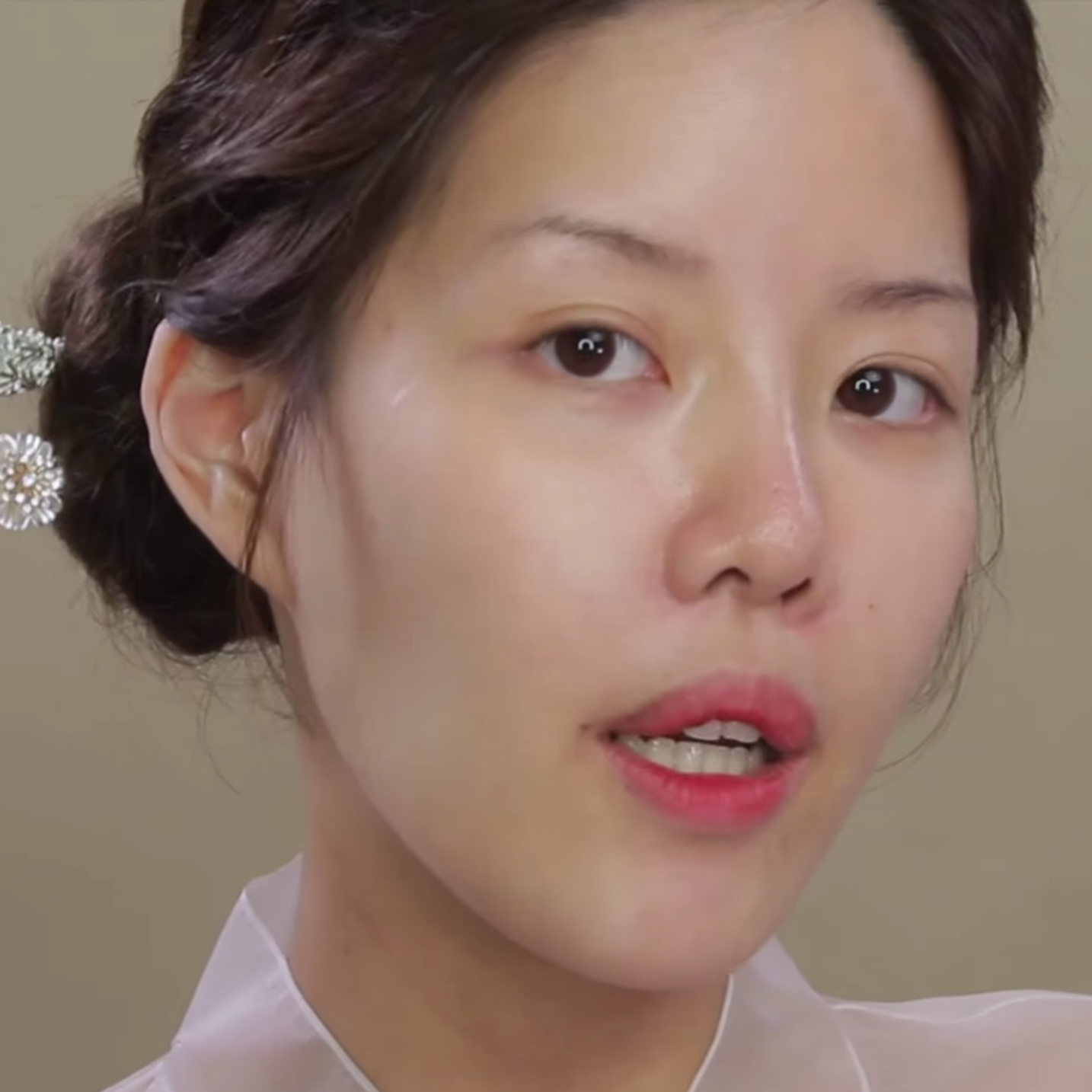 한국 뷰티유튜버 메이크업 전후 | 인스티즈