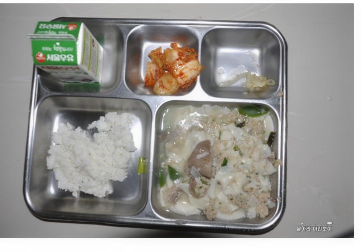 전역하고도 생각나는 군대 밥도둑 메뉴 | 인스티즈