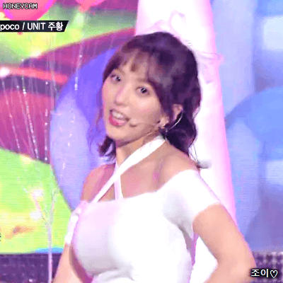 180120 더유닛 전 헬로비너스 윤조.gif | 인스티즈