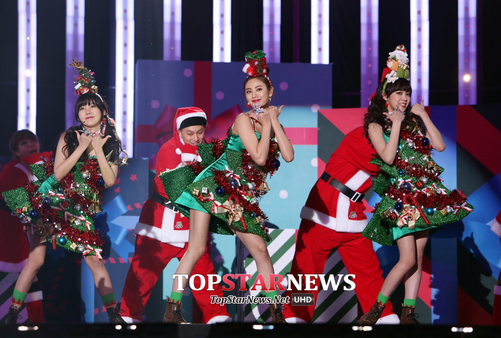 先 後중독의 선두주자! B급 컬쳐 아이돌의 시초! 말도 많고 탈도 많았던 ＜오렌지캬라멜＞의 의상 모음 | 인스티즈