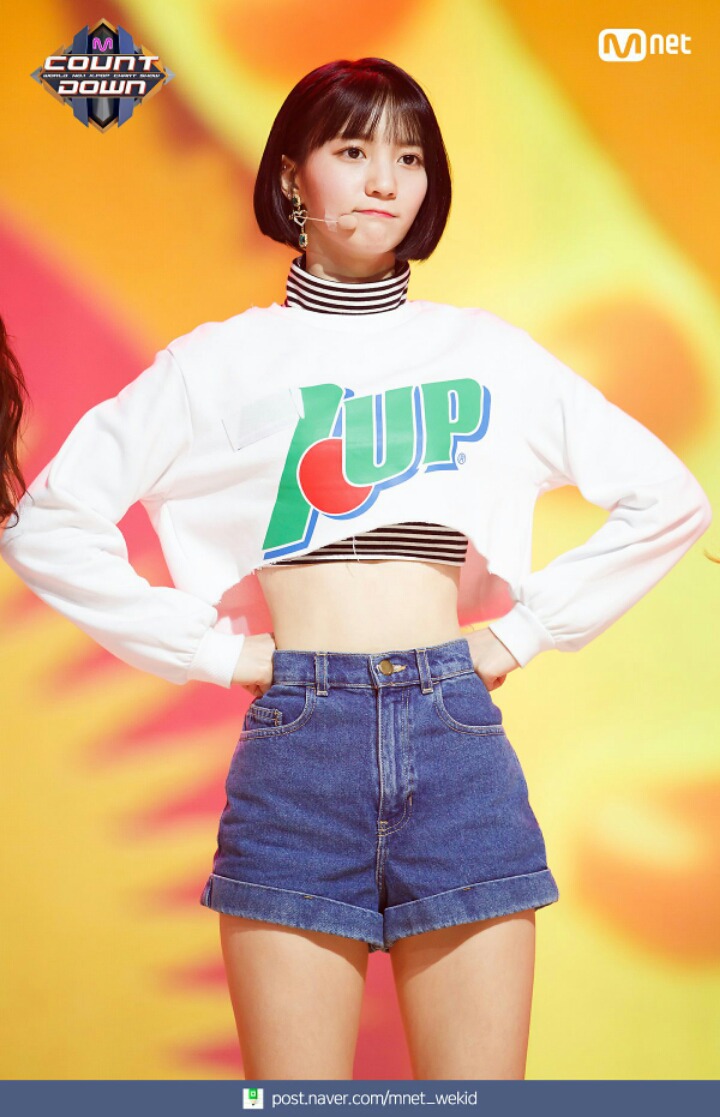 오마이걸 개미허리 비니.jpg | 인스티즈