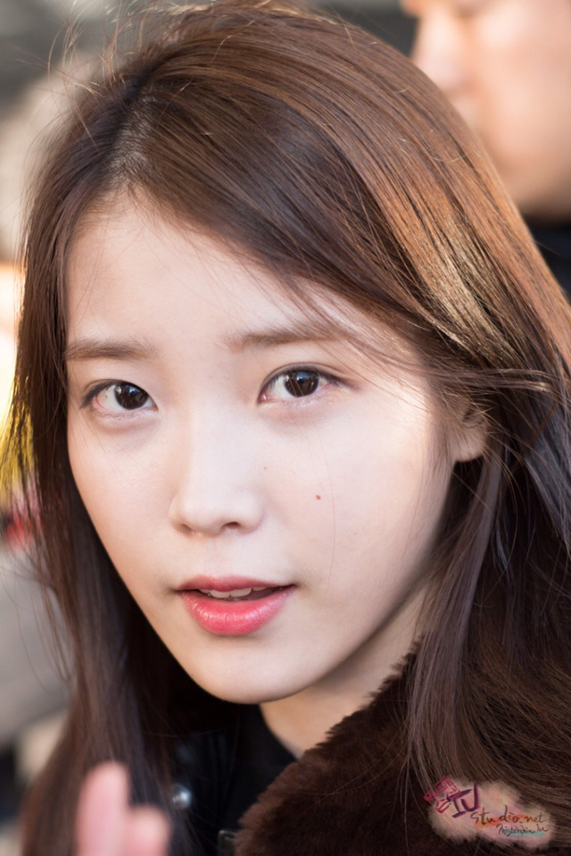 아이유 | 인스티즈