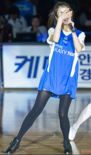 IU 아이유 스타킹 모둠 | 인스티즈