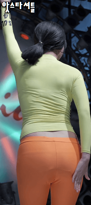 신인 걸그룹 의상.gif | 인스티즈