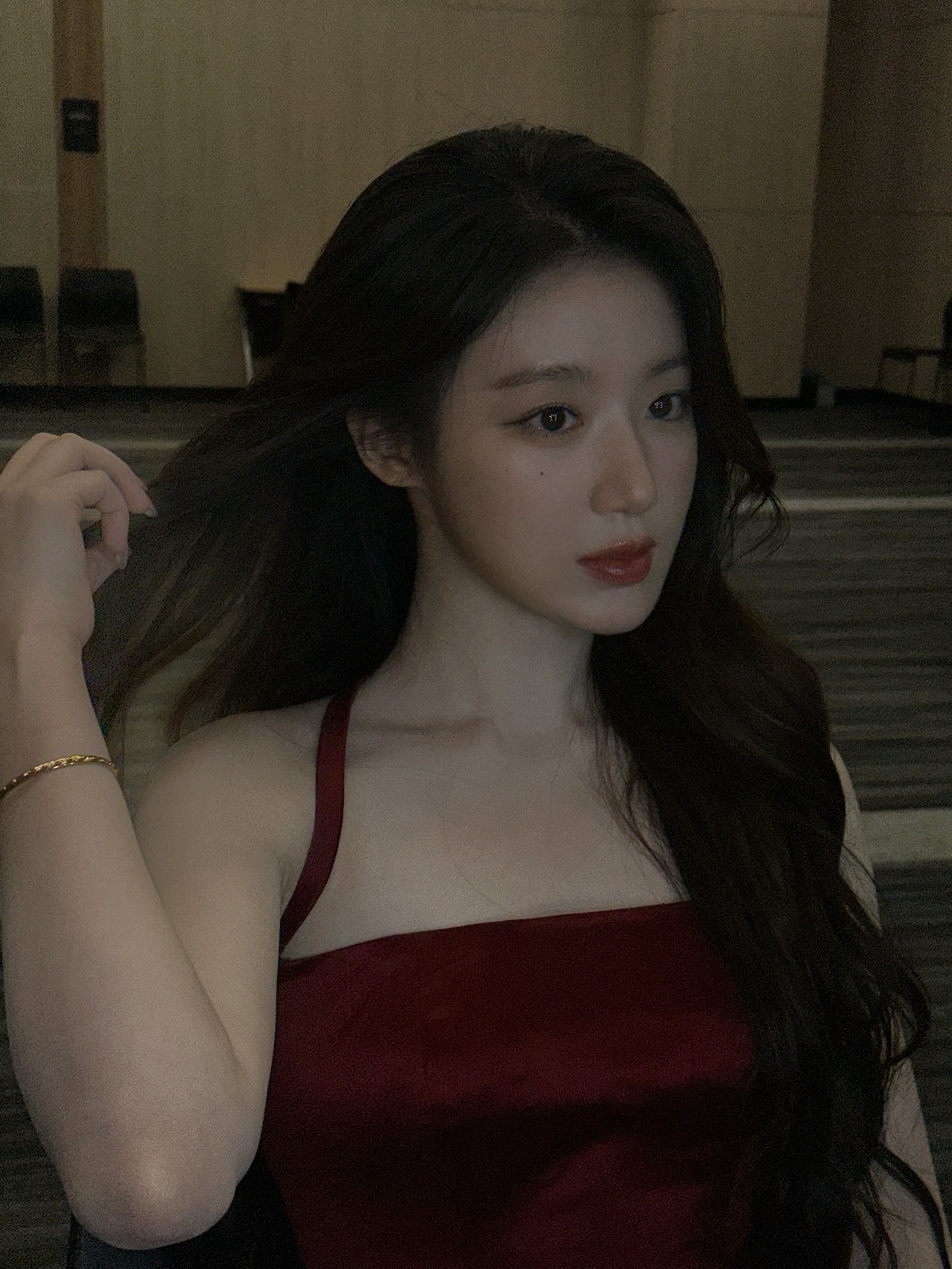 피부 여전히 새하얀 아이들 슈화 근황 | 인스티즈