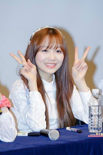 얼굴 큰 아이돌 | 인스티즈