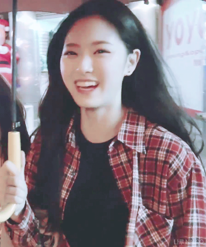 이달의소녀 현진.gif | 인스티즈