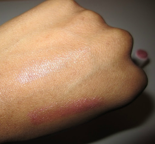 중고딩 급식이들을 충격에 빠뜨렸었던 화장품.jpg | 인스티즈