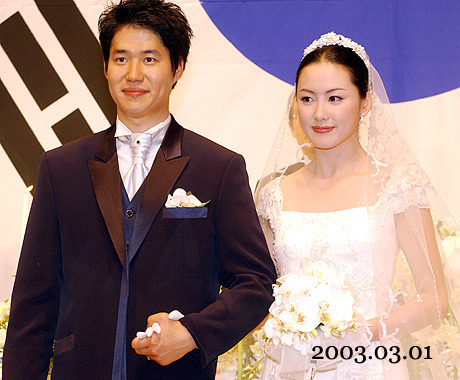 20대에 결혼한 여자연예인들.jpg (만나이로) | 인스티즈