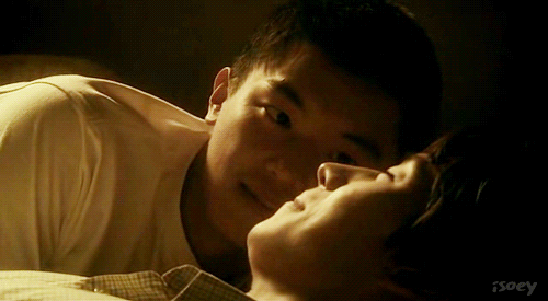 [친구사이] 연우진 이제훈 키스신.gif (15) | 인스티즈