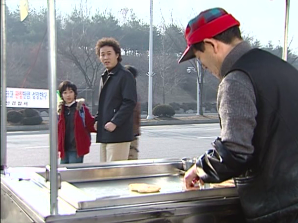 [거침없이하이킥] 윤호-민호 운명의 호떡집 앞 갈림길.jpg | 인스티즈