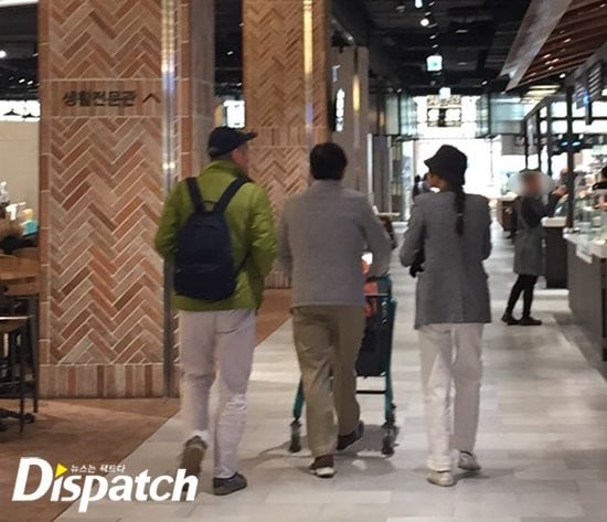 벌써 7년 가까이 열애 중인, 홍상수&김민희 | 인스티즈