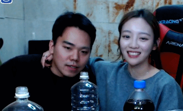 BJ염보성 슈기 뽀뽀 움짤로보기 | 인스티즈