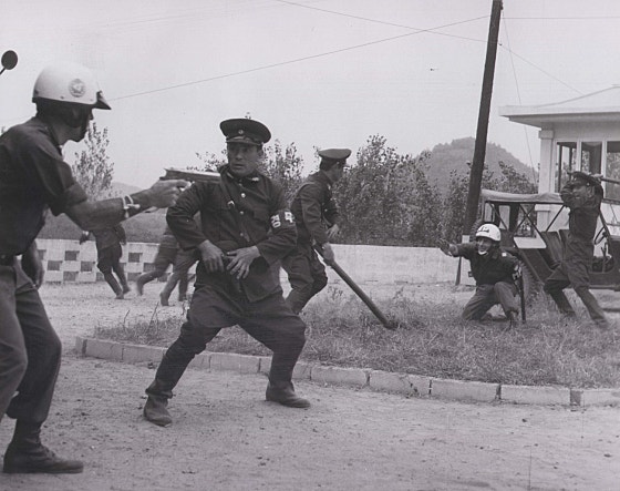 북한은 미국한테 늘 깝치지만 미국이 정말로 빡돌았을 때는 절대 건드리지 않음ㅎ | 인스티즈