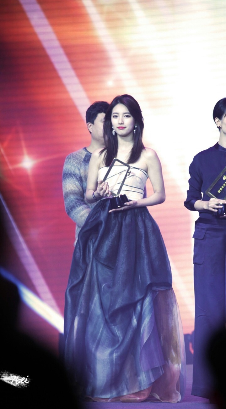 수지 전신 비율ㄷㄷㄷㄷㄷ.jpg | 인스티즈