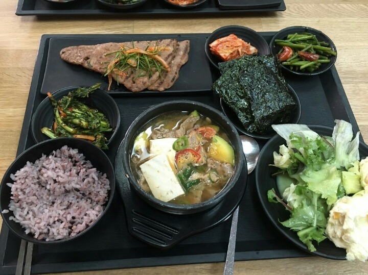 게임회사의 무료 구내식당 클라스.jpg | 인스티즈