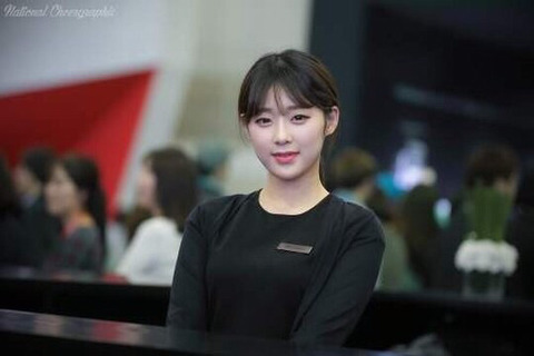 '벤츠녀' 안유진 스타킹 모둠 | 인스티즈