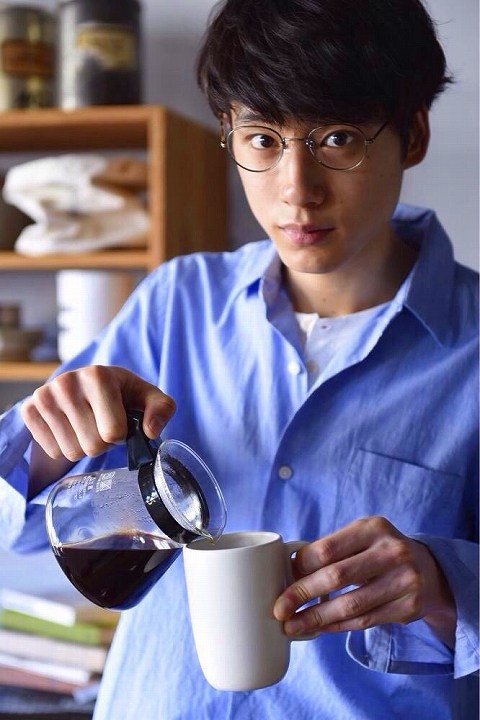 한국 여자들이 엄청좋아하는 일본 남자 연예인 | 인스티즈