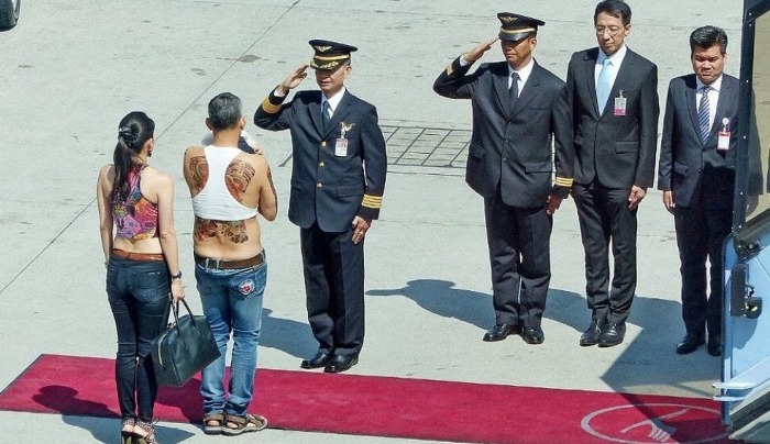 태국 왕세자의 기행 | 인스티즈