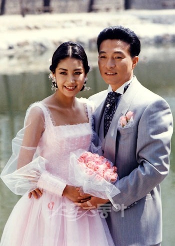 20대에 결혼한 여자연예인들.jpg (만나이로) | 인스티즈
