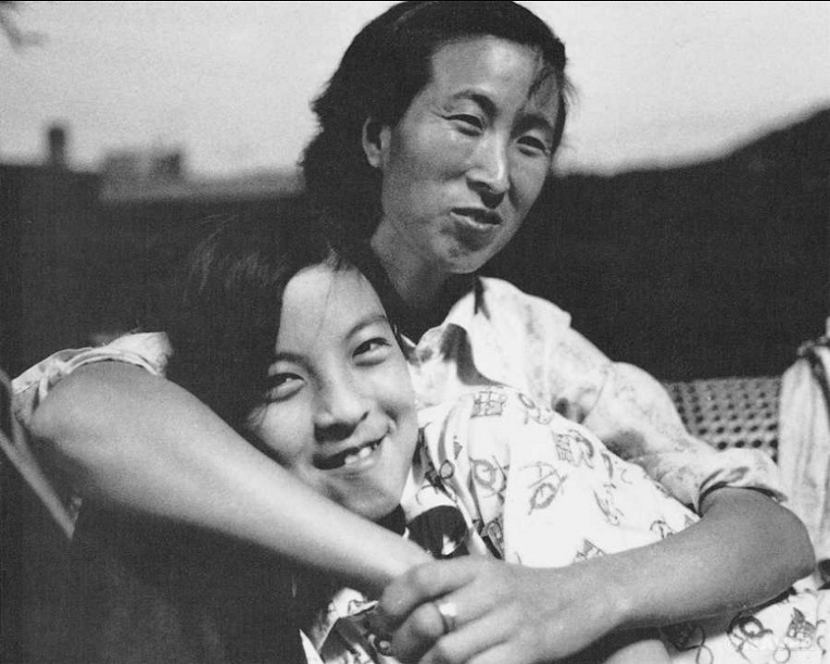 윤미가 태어나서 시집가기까지 jpg | 인스티즈