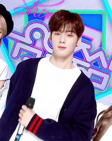 19살 데뷔전부터 현재까지 차은우 얼굴변화.gif(스압) | 인스티즈