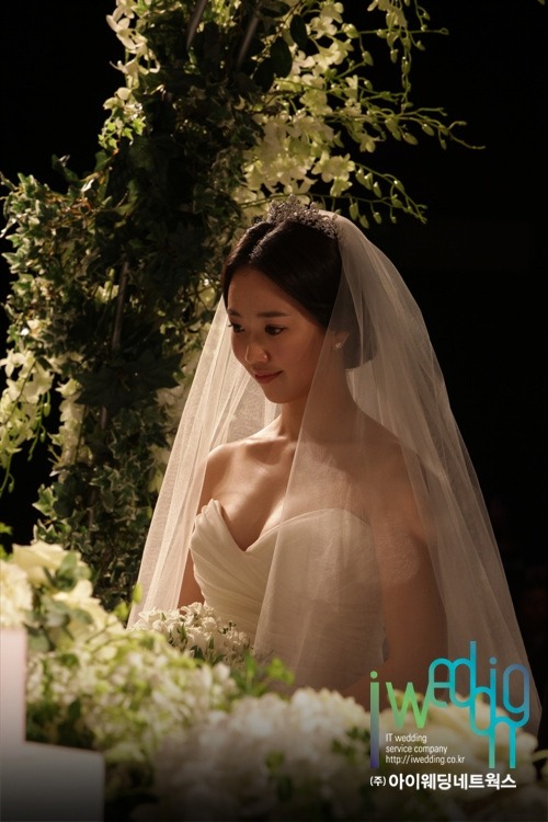 20대에 결혼한 여자연예인들.jpg (만나이로) | 인스티즈