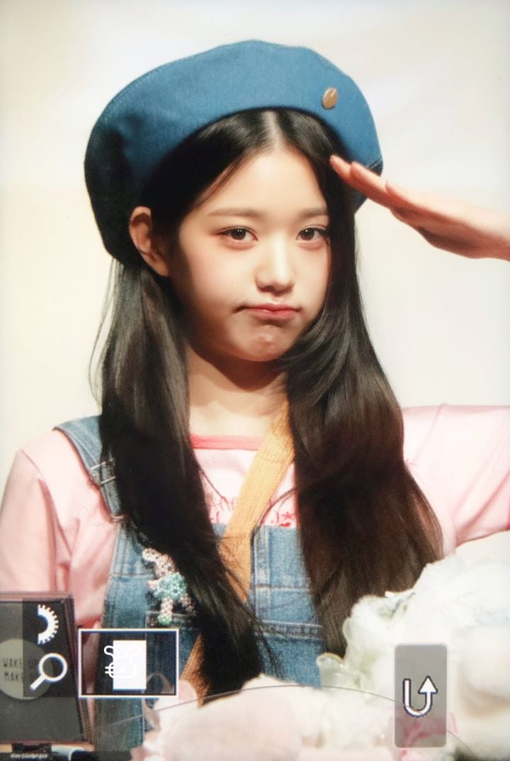 오늘자 아이브 장원영 어린이날 팬싸템 | 인스티즈