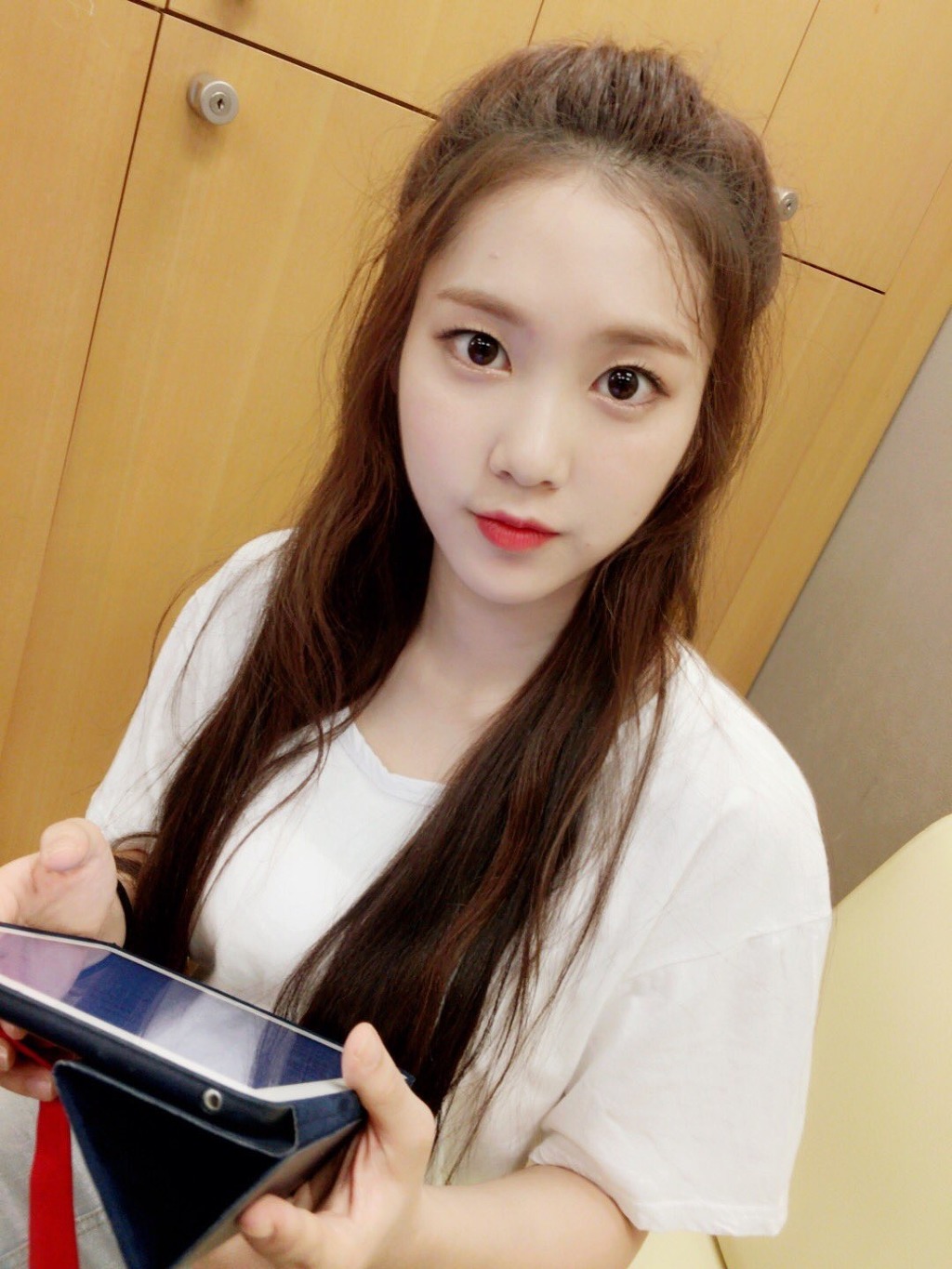 분위기 여신 오마이걸 지호 .JPG | 인스티즈