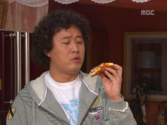 [거침없이하이킥] 윤호-민호 운명의 호떡집 앞 갈림길.jpg | 인스티즈