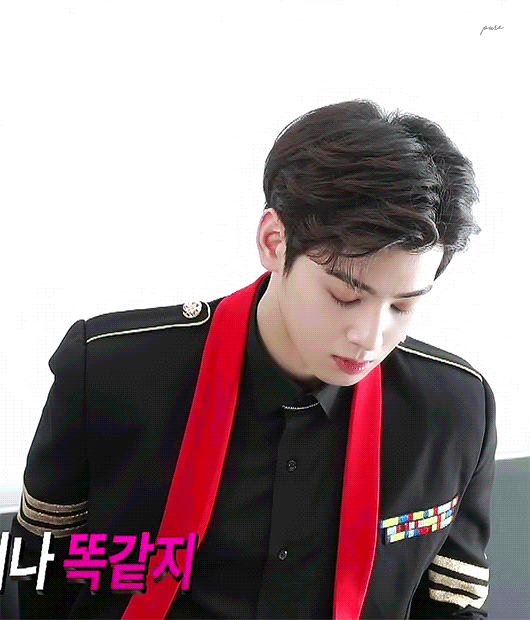 19살 데뷔전부터 현재까지 차은우 얼굴변화.gif(스압) | 인스티즈