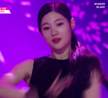 청순보스 정채연 겨드랑이.GIF (feat.핵짱예) | 인스티즈
