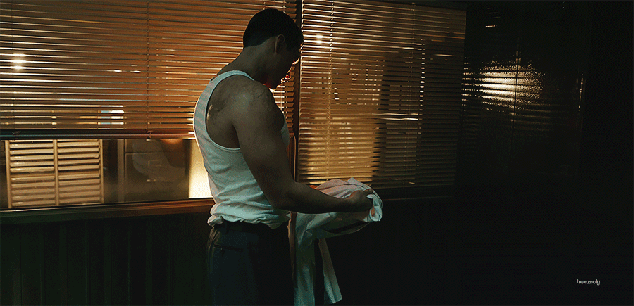 벌크업한 현빈 옆통 근황 .gif | 인스티즈