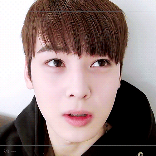 19살 데뷔전부터 현재까지 차은우 얼굴변화.gif(스압) | 인스티즈