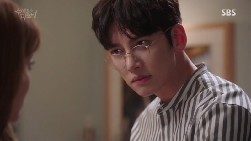 안경 쓴 남자는 잘생겼다 | 인스티즈