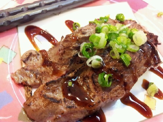 의외로 싫어하는 사람들 많은 소고기초밥.jpg | 인스티즈