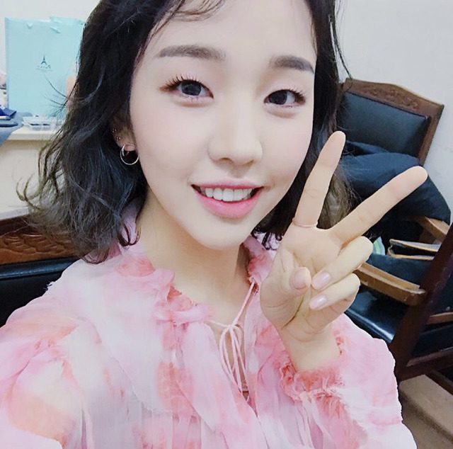 전형적인 미인상은 아니지만 과에서 인기 많은 여대생 스타일 | 인스티즈